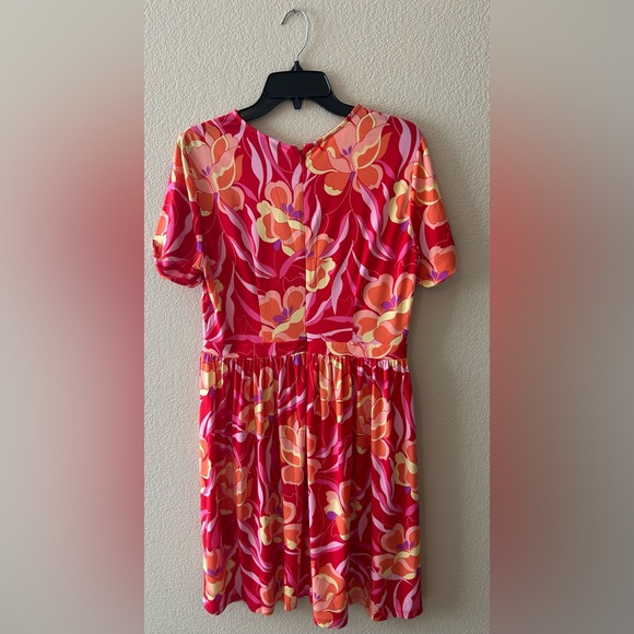 Maggy London Floral Short Sleeve Stretch Jersey Dress Women’s Size 10 NWOT - Picture 6 of 9